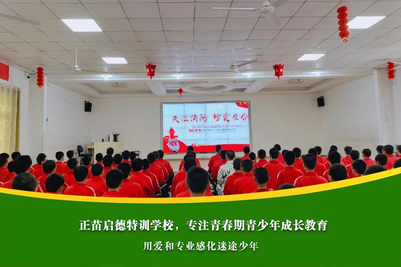 中学生叛逆又早恋，心理辅导和学业引导如何科学结合？